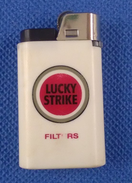Lucky Strike Feuerzeug